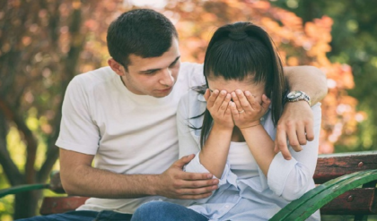 প্রিয়জন কি মনে মনে কষ্ট পাচ্ছেন? কথা না বলেও বুঝে নিন সামনের মানুষের মন খারাপের ৫টি লক্ষণ