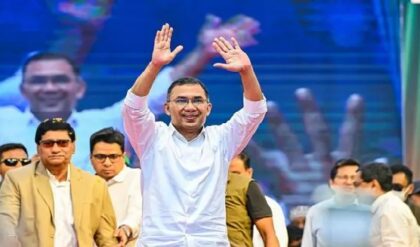 শপথ নিলেই কি টিকবে তারেক সরকার? সংবিধান বদল নিয়ে জামায়াত-এনসিপির তোপে বিএনপি, উত্তাল বাংলাদেশ!