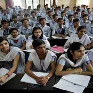 স্কুলের ভিতর গণ-আত্মহননের চেষ্টা? ৩৫ জন ছাত্রছাত্রীর কব্জি কাটা ব্লেড দিয়ে, হাড়হিম করা কাণ্ডে কাঁপছে দেশ!