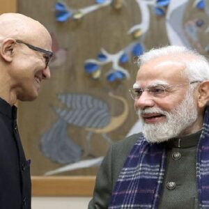 টেক-দুনিয়ায় মহাযুদ্ধ! ভারতকে ‘AI হাব’ বানাতে ৪ লক্ষ কোটি ঢালছে মাইক্রোসফট