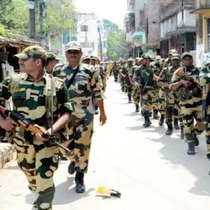 কেন্দ্রীয় বাহিনীর বুটে কাঁপবে বাংলা! ভোটের একমাস আগেই কেন তৎপরতা কমিশনের?