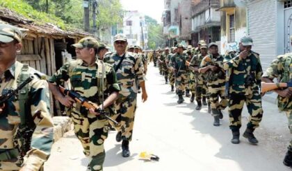 কেন্দ্রীয় বাহিনীর বুটে কাঁপবে বাংলা! ভোটের একমাস আগেই কেন তৎপরতা কমিশনের?