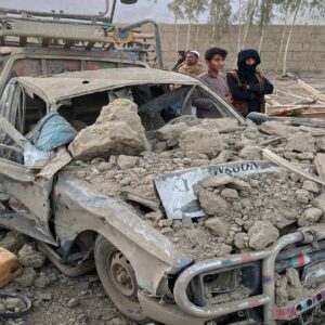 রক্তক্ষয়ী যুদ্ধ শুরু! ৫৫ জন পাক সেনাকে খতম করল তালিবান? সীমান্তে ১৯টি ঘাঁটি দখল