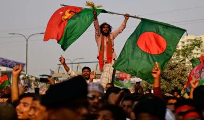 বাংলাদেশে ভোটের মাঝে ফের রক্তপাত! চা বাগানে ক্ষতবিক্ষত হিন্দু যুবকের দেহ, ছড়াচ্ছে সাম্প্রদায়িক আতঙ্ক?