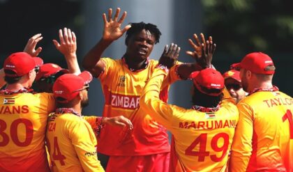 জিম্বাবোয়ের কাছে পরাস্ত বিশ্বজয়ী অস্ট্রেলিয়া, বিশ্বকাপে বিপাকে ট্রাভিস হেডরা