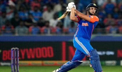 টপ অর্ডারের ব্যর্থতার রাতে ত্রাতা দুবে! শেষ ৫ ওভারে ৭৫ রান তুলে নেদারল্যান্ডসকে চ্যালেঞ্জ ভারতের