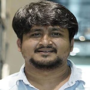 ‘ওরা সুপারস্টার, দোষ আমাদেরই!’ টলিউডের নতুন প্রজন্ম নিয়ে কেন বিস্ফোরক পরিচালক রাহুল মুখোপাধ্যায়?