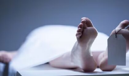 কুলটিতে চরম মর্মান্তিক কাণ্ড! গর্ভধারিণী মাকে পয়েন্ট ব্ল্যাঙ্ক রেঞ্জ থেকে গুলি করে আত্মঘাতী গুণধর ছেলে!