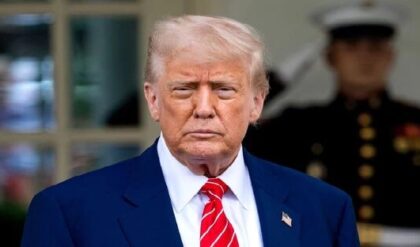 ট্রাম্পের ১০ দিনের আল্টিমেটাম! ব্রিটেনের ‘না’, যুদ্ধের মেঘে ঢাকা পড়ল মধ্যপ্রাচ্য!