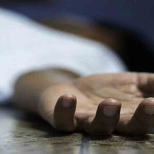 দাদাকে ঘুম থেকে তুলে ‘চা’ করার আবদার, রাজি না হওয়ায় কুড়ুলের কোপ! উত্তরপ্রদেশে রক্তারক্তি কাণ্ড