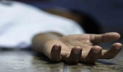 দাদাকে ঘুম থেকে তুলে ‘চা’ করার আবদার, রাজি না হওয়ায় কুড়ুলের কোপ! উত্তরপ্রদেশে রক্তারক্তি কাণ্ড