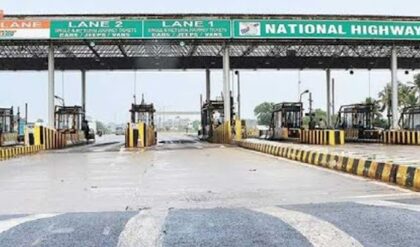 পকেট থেকে আর বের করতে হবে না খুচরো টাকা! টোল প্লাজায় চিরতরে বন্ধ হচ্ছে ক্যাশ পেমেন্ট?