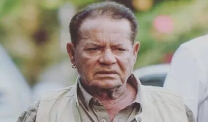 হাসপাতালে চিকিৎসাধীন সেলিম খান! বর্ষীয়ান চিত্রনাট্যকারকে দেখতে ছুটলেন রণবীর কাপুর