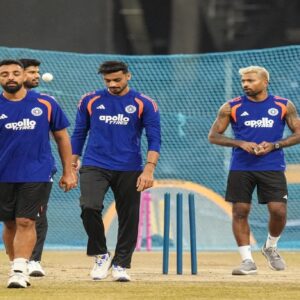 প্রোটিয়া বধে ‘অক্ষর’ চাল! আর্শদীপকে নিয়েই কি তুরুপের তাস সাজাচ্ছেন সূর্যরা?