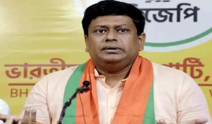 চাণক্যের উদাহরণ টেনে মমতার সরকারকে বিঁধলেন সুকান্ত! অধ্যাপকদের সভায় বালুরঘাটের সাংসদের ভিডিও ভাইরাল!