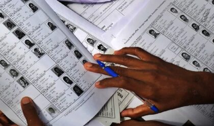 ২০২৬-এর আগে ভোটার তালিকায় বিশাল ছাঁটাই! কোন জেলায় কত নাম বাদ? জানলে কপালে ভাঁজ পড়বে!