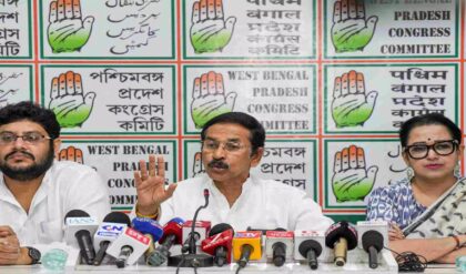 নির্বাচন কমিশনের দোরগোড়ায় রণংদেহী কংগ্রেস! ‘উলঙ্গ’ বিক্ষোভের সমর্থনে বিস্ফোরক প্রদেশ নেতৃত্ব