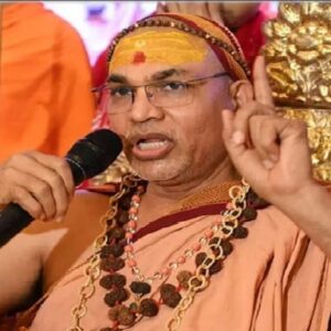 ‘ওরা কোনওদিন আশ্রমে আসেইনি’! যৌন হেনস্থার বিস্ফোরক অভিযোগে মুখ খুললেন শঙ্কারাচার্যf