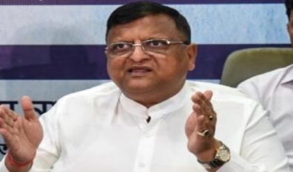 স্ক্রুটিনিতে কতজন? সঠিক সংখ্যা জানেন না খোদ আগরওয়াল! ধোঁয়াশায় ভোটার তালিকা