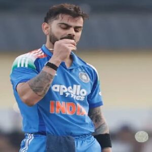 বিরাটের রাজত্বে বাবরের হানা! টি-২০ ক্রিকেটে কোহলির বড় নজির ভাঙার মুখে পাক অধিনায়ক