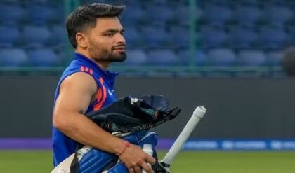 বাবার অসুস্থতা কাটিয়ে কামব্যাক! জিম্বাবোয়ের বিরুদ্ধে মরণ-বাঁচন ম্যাচে কি মাঠে নামবেন রিঙ্কু সিং?