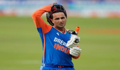 অভিষেকই কি ভারতের তুরুপের তাস? ছিটকে যাওয়ার মুখে দাঁড়িয়ে জিম্বাবোয়ে ম্যাচে বড় বাজি টিম ইন্ডিয়ার!