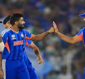 INDvsZIM: হারলেই বিদায়! জিম্বাবোয়ের বিরুদ্ধে ‘মরণ-বাঁচন’ ম্যাচে ৩ বড় বদল আনছেন কোটাক?