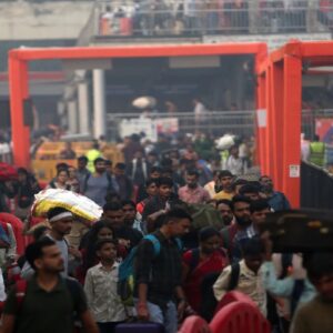 জনগণনা ২০২৭: ৩২ লক্ষ আধিকারিক নামছে ময়দানে! বাড়ি বাড়ি পৌঁছাবে কেন্দ্রীয় দল, ডিজিটাল ট্র্যাকিংয়ে হবে কড়া নজরদারি