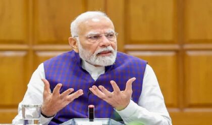 NCERT বিতর্কে মেজাজ হারালেন প্রধানমন্ত্রী! মোদির সরাসরি প্রশ্ন— ‘অষ্টম শ্রেণীর সিলেবাস কারা তৈরি করে?’