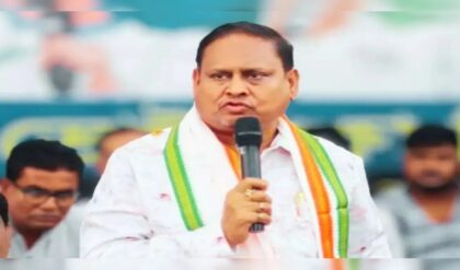 হুমায়ুন কবীরের নিরাপত্তায় এবার ‘শাহ’র সুরক্ষা! খুনের হুমকির জেরেই কি দিল্লির এই সিদ্ধান্ত?