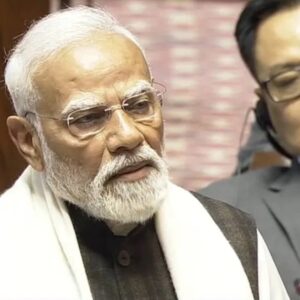 সংসদে মোদীর হুঙ্কার! ‘অনুপ্রবেশকারীরা যুবকদের চাকরি খাচ্ছে’, মমতার সরকারকে তীব্র আক্রমণ প্রধানমন্ত্রীর!