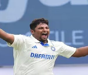 ক্রিকেট মহলে বড় ধাক্কা! রঞ্জির কোয়ার্টার ফাইনালের আগেই হাসপাতালে ভর্তি সরফরাজ খান, কী হয়েছে তার?