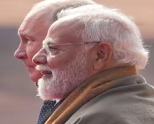 ট্রাম্পের চাঞ্চল্যকর দাবি বনাম ক্রেমলিনের জবাব! ভারত কি সত্যিই বন্ধ করছে রুশ তেল আমদানি?