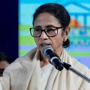 মমতার ‘মাস্টারস্ট্রোক’ বাজেট! লক্ষ্মীর ভাণ্ডার থেকে বেকার ভাতা— এক ক্লিকে জানুন কার কত টাকা বাড়ল