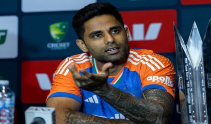 “আমরা কলম্বো যাচ্ছি!” পাক প্রধানমন্ত্রীর বয়কট হুমকির মুখেও কড়া জবাব সূর্যকুমার যাদবের