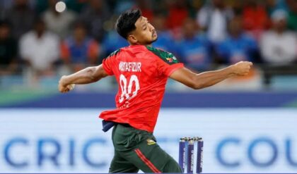 আইপিএল থেকে বাদ পড়ে কোটি কোটি টাকা লোকসান মুস্তাফিজের! পাকিস্তানে গিয়ে কত কম টাকা পাচ্ছেন ‘ফিজ’?