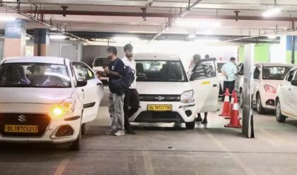 শনিবার ভারতজুড়ে চরম ভোগান্তির আশঙ্কা! ওলা-উবার ধর্মঘটে স্তব্ধ হতে পারে যাতায়াত, জানুন সময়সূচী