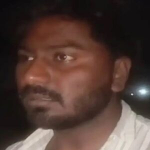 পরকীয়া না কি অন্য কিছু? বাসস্ট্যান্ডে মহিলার সঙ্গে কথা বলতেই হিন্দু যুবককে গণপিটুনি, ঘটনার নেপথ্যে চমকপ্রদ তথ্য!