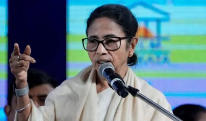 নির্বাচনের আগে মাস্টারস্ট্রোক! ‘বাংলার যুব-সাথী’ প্রকল্পে মাসে ১৫০০ টাকা, লক্ষ্মীর ভাণ্ডারেও বরাদ্দ বৃদ্ধি