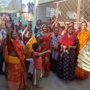 লক্ষ্মীর ভাণ্ডারে খুশি ‘লক্ষ্মীরা’, কিন্তু বেকারদের কাজ কই? বাজেটের উপহারে আসানসোলে মিশ্র প্রতিক্রিয়া