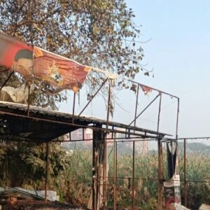 ‘তৃণমূলে না এলে সব ছাই!’ বিজেপির বাইক-দোকানে আগুন, আনন্দপুরে রুদ্ধশ্বাস উত্তেজনা! ‘তৃণমূলে না এলে সব ছাই!’ বিজেপির বাইক-দোকানে আগুন, আনন্দপুরে রুদ্ধশ্বাস উত্তেজনা!