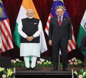 দিল্লি-কুয়ালালামপুর মৈত্রীতে নয়া অধ্যায়! ১৬টি মেগা চুক্তিতে সিলমোহর মোদী-ইব্রাহিমের! দিল্লি-কুয়ালালামপুর মৈত্রীতে নয়া অধ্যায়! ১৬টি মেগা চুক্তিতে সিলমোহর মোদী-ইব্রাহিমের!