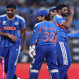 ‘এভাবে খেললে বড় দলের বিরুদ্ধে বিপদ!’ জয়ের পরেও টিম ইন্ডিয়াকে সতর্ক করলেন গাভাসকর