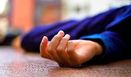 বউকে ‘দেহব্যবসা’য় নামাতে চেয়েছিল শ্বশুর-শাশুড়ি! কর্নাটকে গৃহবধূর আত্মহত্যার ঘটনায় শিউরে উঠছে দেশ