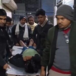 মাধ্যমিক পরীক্ষার্থীর ওপর পাশবিক অত্যাচার! বাবাকে কটূক্তির প্রতিবাদ করায় ঘরে আটকে মারধর