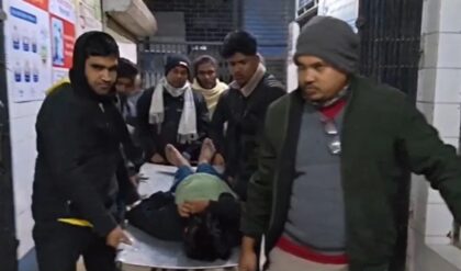 মাধ্যমিক পরীক্ষার্থীর ওপর পাশবিক অত্যাচার! বাবাকে কটূক্তির প্রতিবাদ করায় ঘরে আটকে মারধর