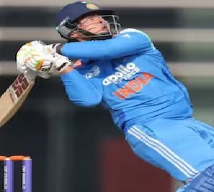 শুভমন গিল অতীত! ১৪ বছরেই বিশ্বরেকর্ডের দোরগোড়ায় বৈভব, ইতিহাস গড়তে আর কত রান চাই?