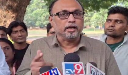 ‘মিডিয়া বাইটের জন্য ফিট উনি’! আখতার আলির আত্মসমর্পণের পরেই বিষ্ফোরক সিবিআই!