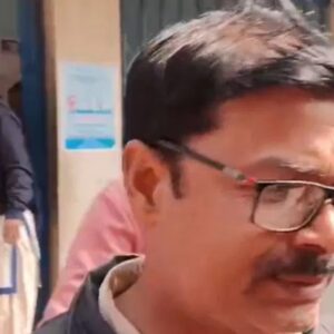 অন্ধকে আলো দেওয়ার ‘অপরাধ’! দৃষ্টি ফিরিয়ে দিয়ে শ্রীঘরে স্কুল শিক্ষক, হুলুস্থুল নদীয়া!