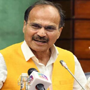 “সংখ্যালঘুরা আর তৃণমূলের পাশে নেই!” ইমাম-ভাতা নিয়ে মুখ্যমন্ত্রীকে চাঁচাছোলা ভাষায় বিঁধলেন অধীর!